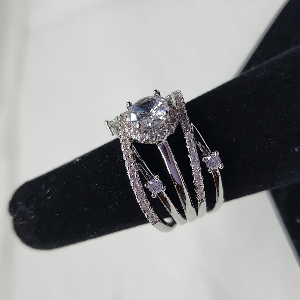 INFINITY DIAMOND RING🎄 - Picture 3 of 11